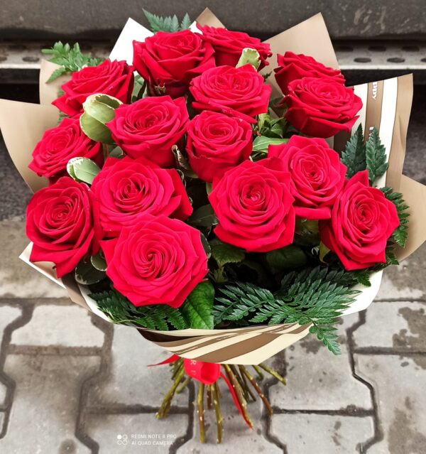 Buchet trandafiri (15)