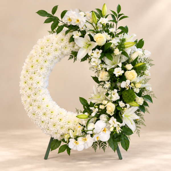 Coroană funerară elegantă din flori albe